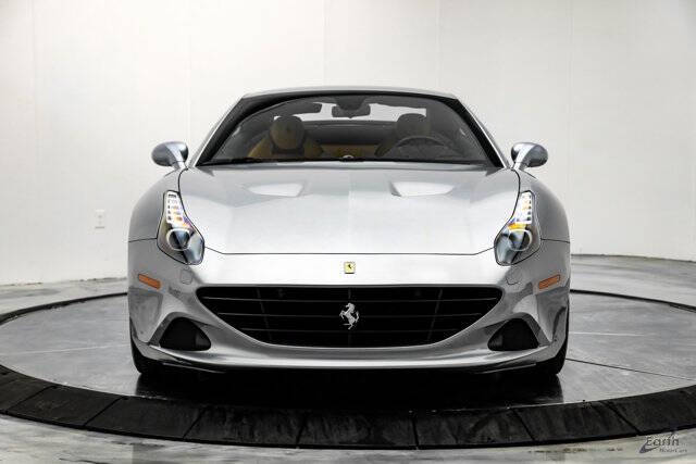 2016 Ferrari California T