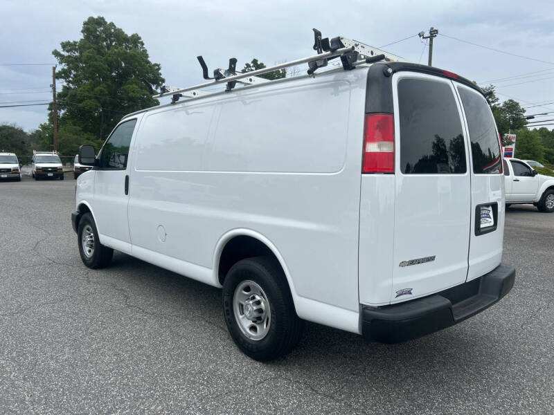 2017 Chevrolet Express 2500