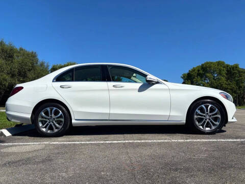 2015 Mercedes-Benz C-Class C 300 4MATIC