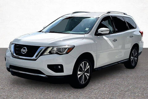 2017 Nissan Pathfinder SV