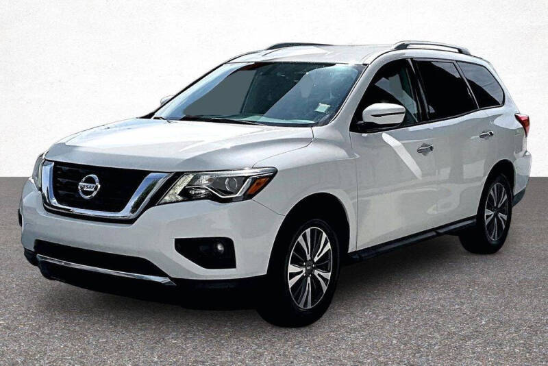 2017 Nissan Pathfinder SV