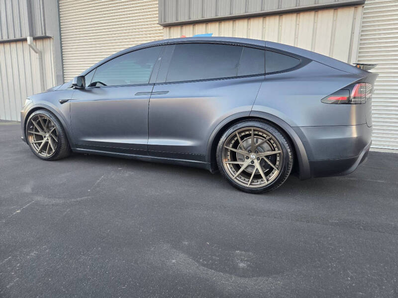 2022 Tesla Model X Plaid