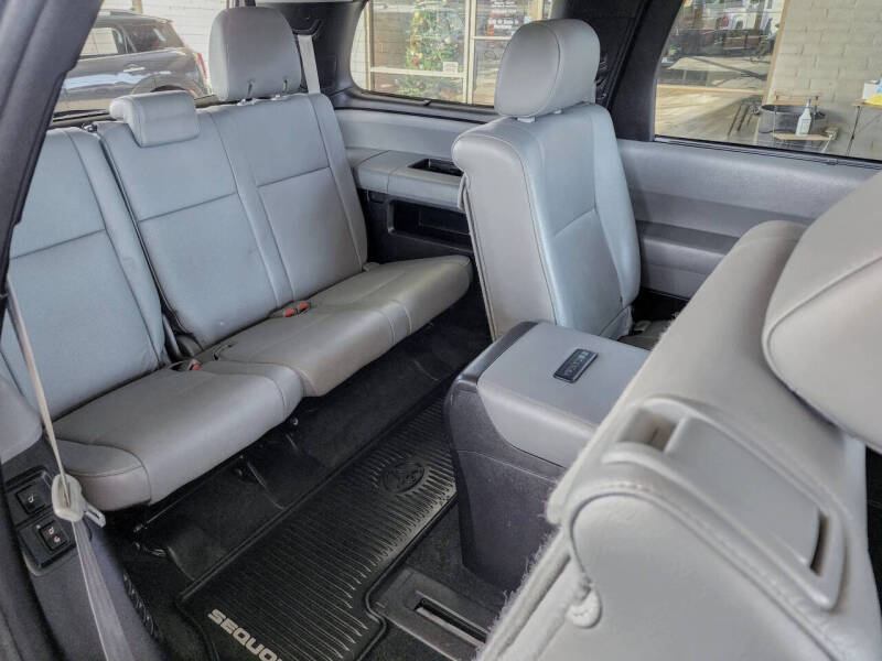 2018 Toyota Sequoia Platinum