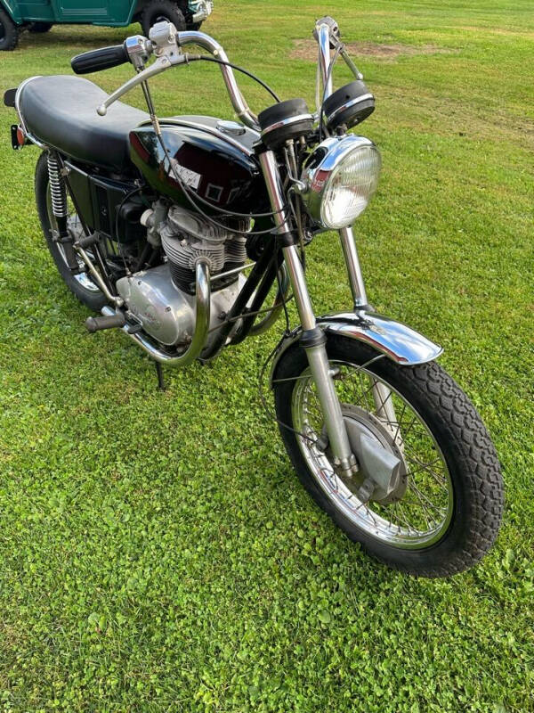 1972 BSA  A70