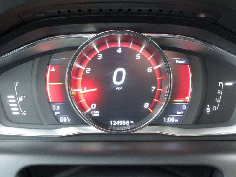 2016 Volvo XC60 T5 Drive-E Premier