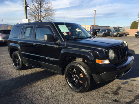 2012 Jeep Patriot for sale at Rine's Auto Sales in Mifflinburg PA