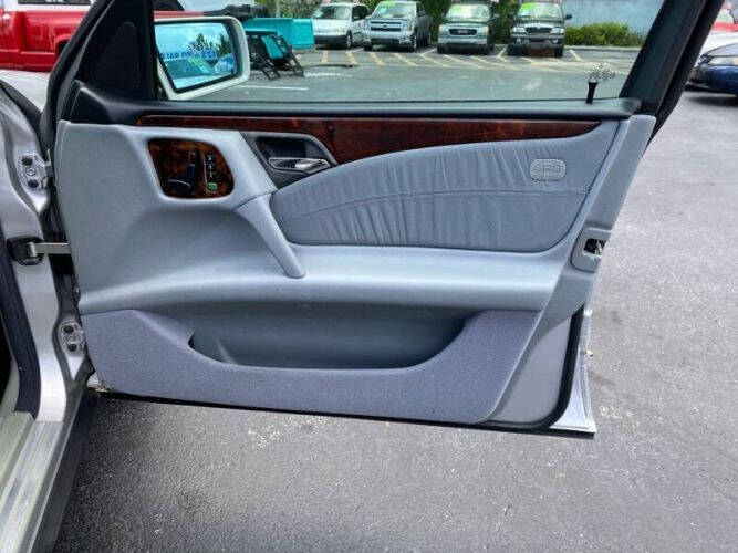 1998 Mercedes-Benz E-Class