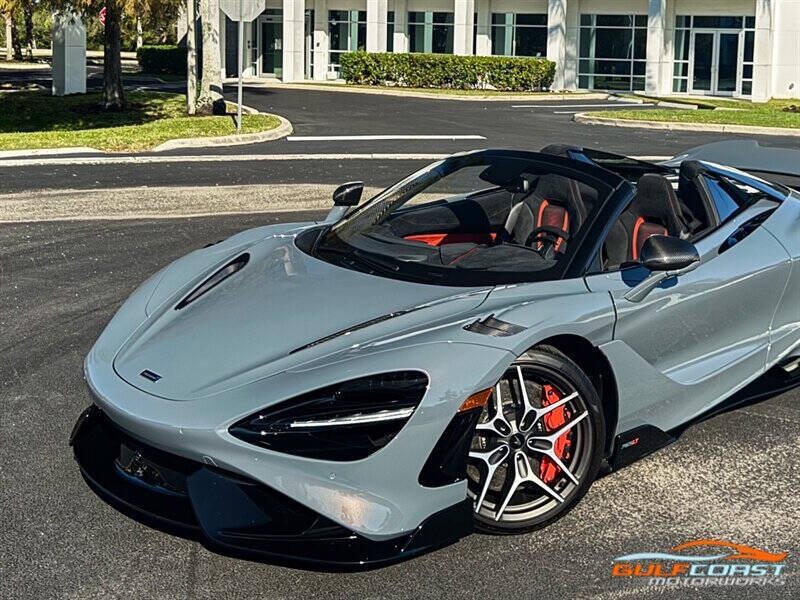2022 McLaren 765LT Spider
