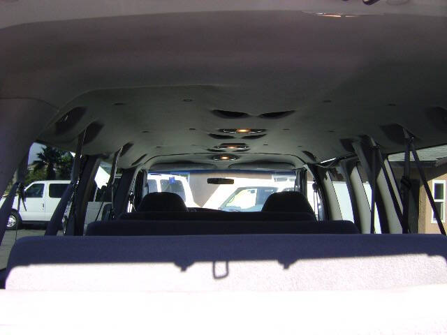 2007 Ford E-Series E-350 SD XLT