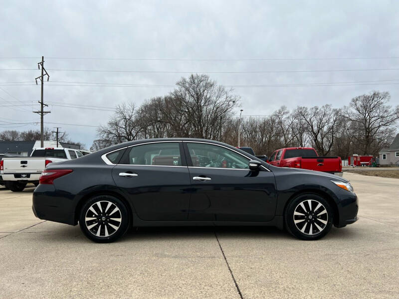 2018 Nissan Altima for sale at Thorne Auto in Evansdale IA