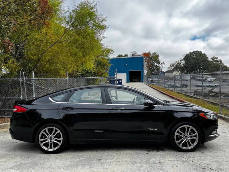 2017 Ford Fusion Hybrid SE