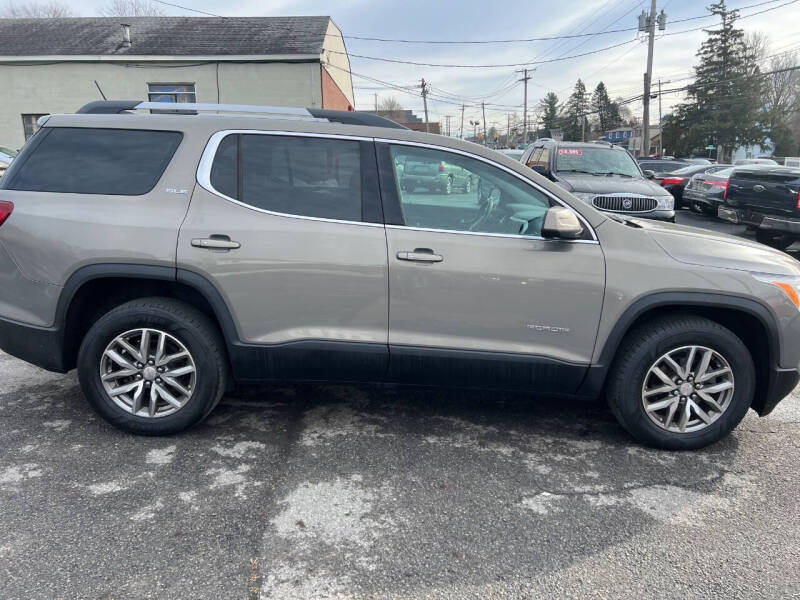 2019 GMC Acadia SLE-2