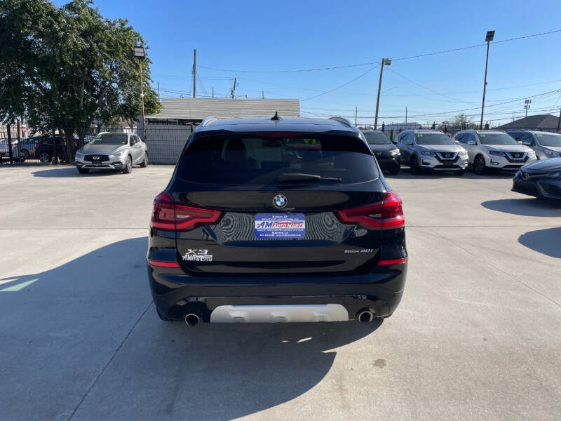 2019 BMW X3 30i photo 6