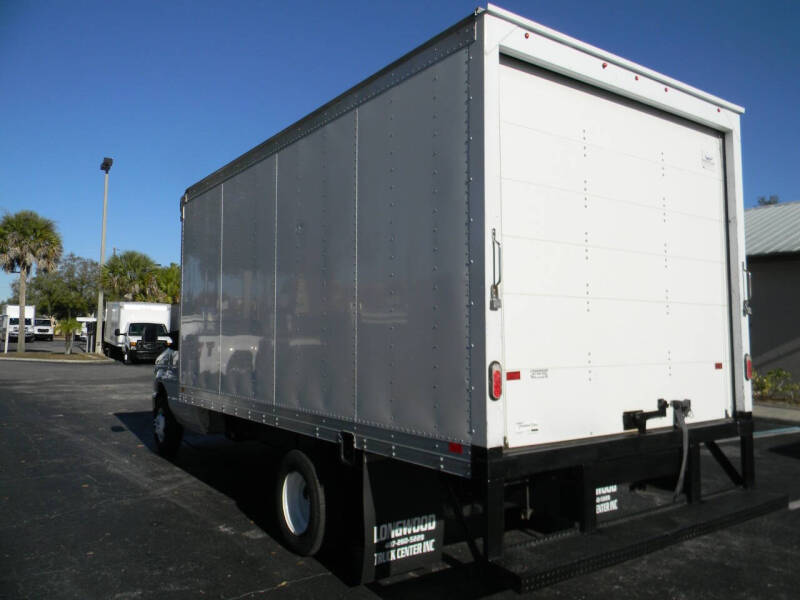 2023 Ford E-450