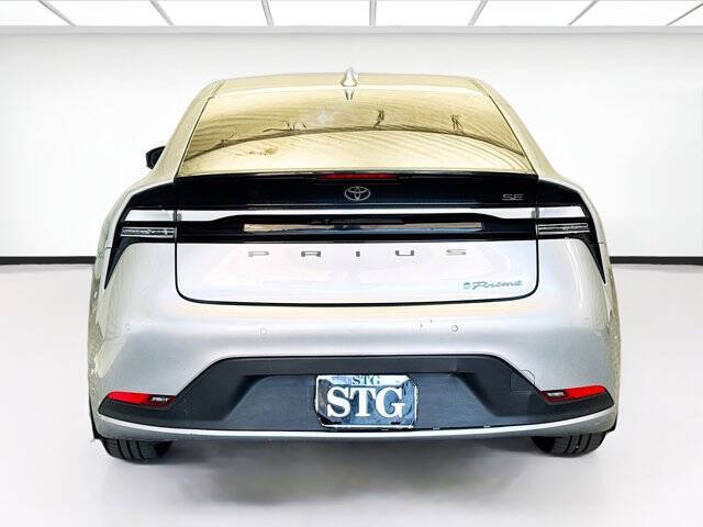 2024 Toyota Prius Prime SE