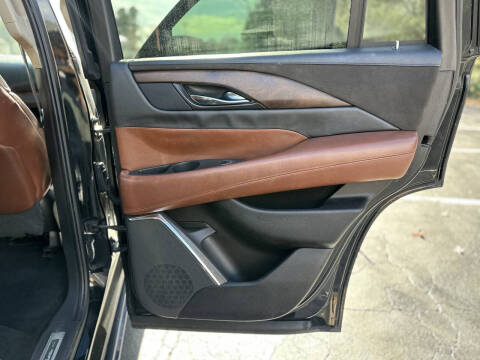 2015 Cadillac Escalade Premium