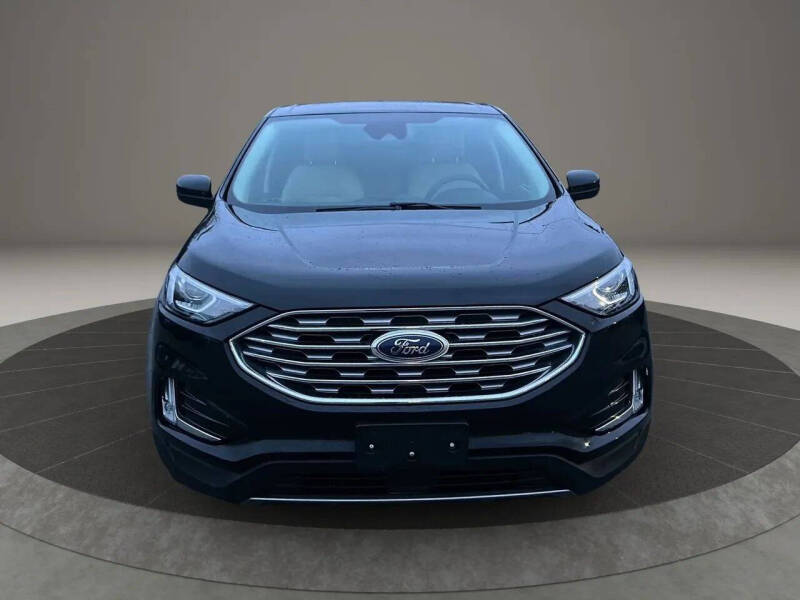 2021 Ford Edge