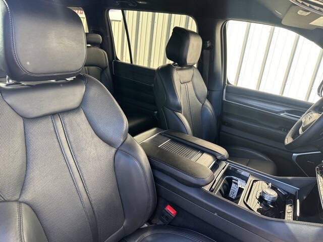 2023 Jeep Wagoneer L Series II