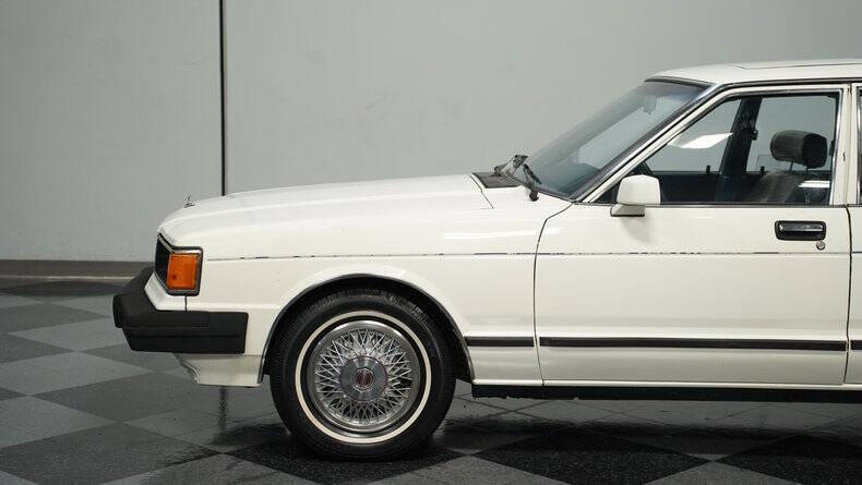 1982 Datsun Maxima GL