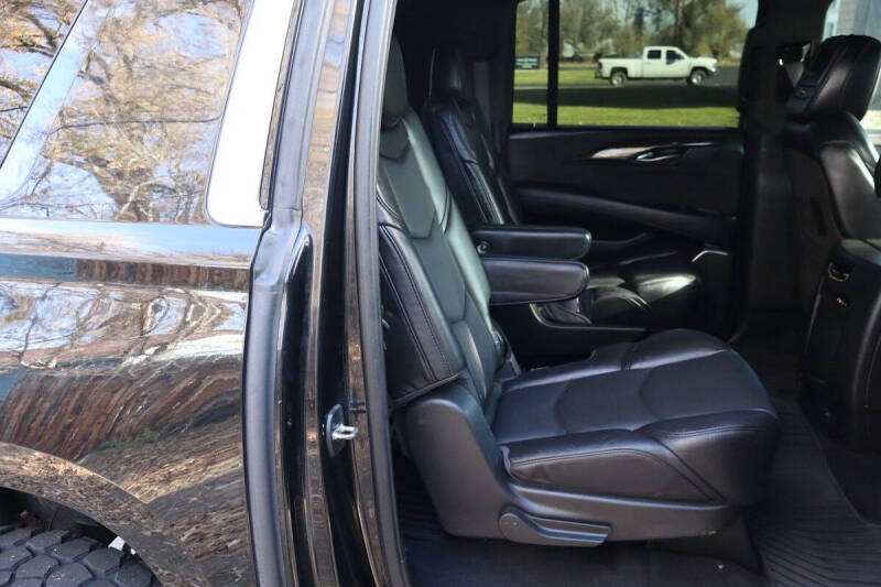 2015 Cadillac Escalade ESV Platinum