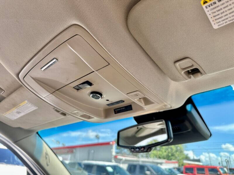 2017 Chevrolet Tahoe  - $23,995