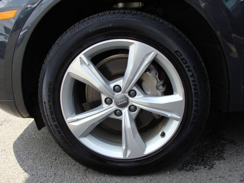 2020 Audi Q5 quattro Premium Plus 45 TFSI