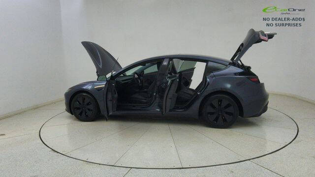 2025 Tesla Model 3 Long Range