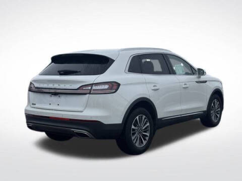 2022 Lincoln Nautilus Standard