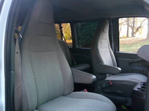 2017 Chevrolet Express LT 3500