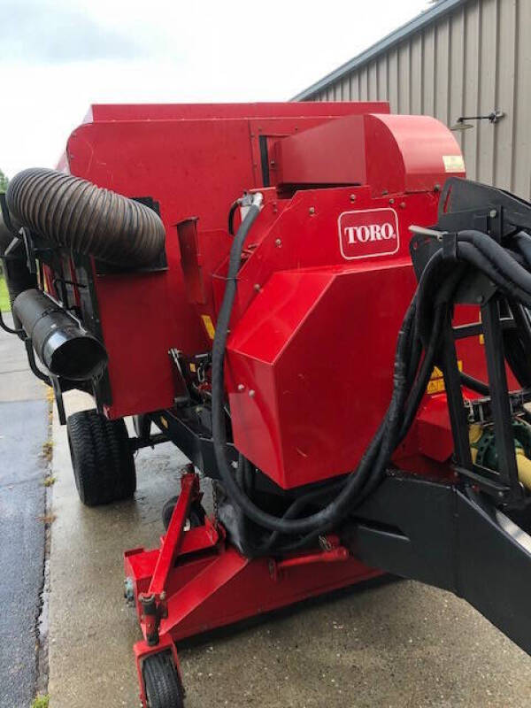 2019 Toro Versa Vac