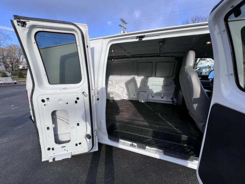 2014 Ford E-Series E-150