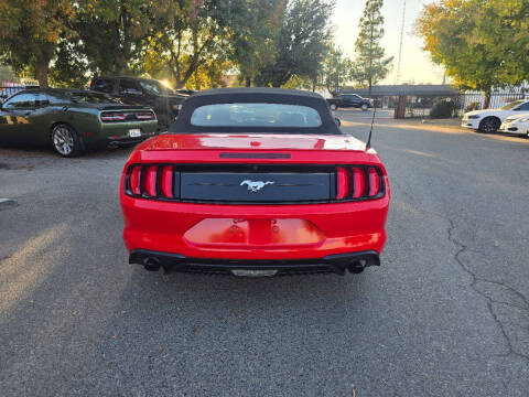 2023 Ford Mustang EcoBoost Premium