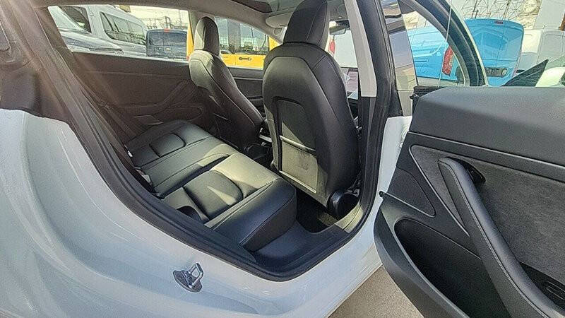 2020 Tesla Model 3 Standard Range