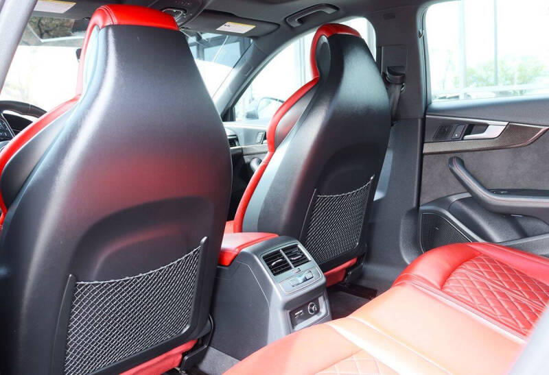 2019 Audi S4 3.0T quattro Prestige