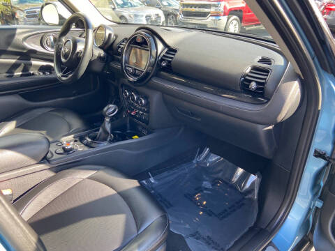 2017 MINI Clubman Cooper ALL4