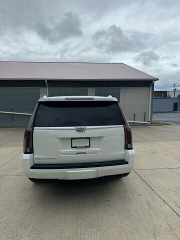 2016 Cadillac Escalade ESV Platinum