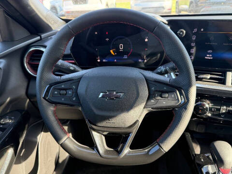 2025 Chevrolet Trax RS