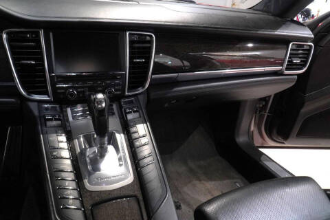 2011 Porsche Panamera Turbo