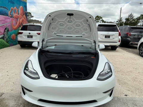 2019 Tesla Model 3 Long Range