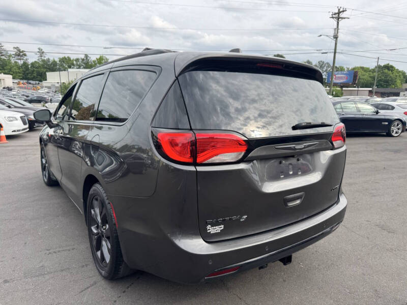 2018 Chrysler Pacifica Limited