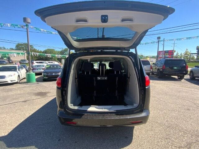 2017 Chrysler Pacifica Touring