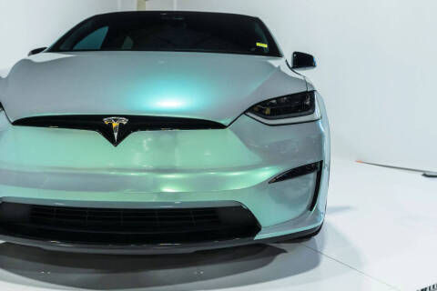 2023 Tesla Model X Standard Range