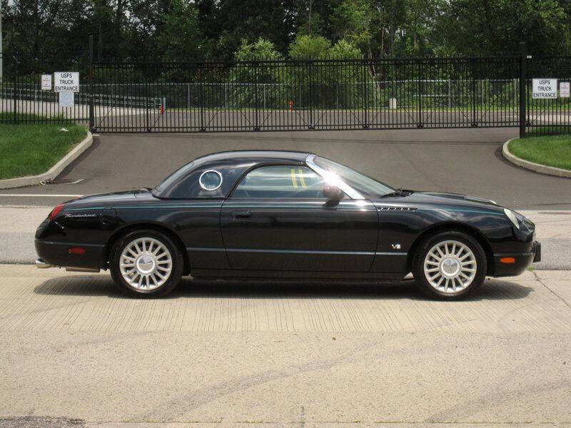 2002 Ford Thunderbird Deluxe
