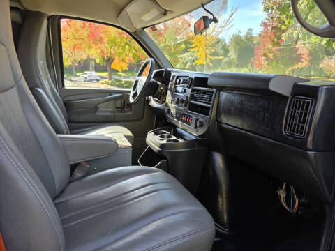 2015 Chevrolet Express 2500