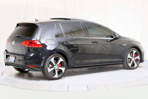 2017 Volkswagen Golf GTI SE