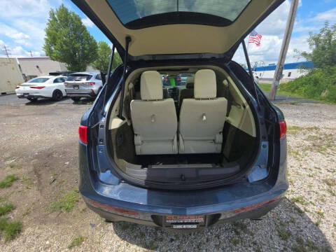 2019 Lincoln MKT Reserve