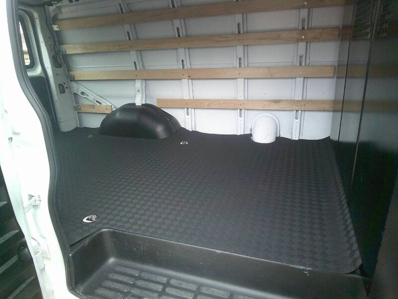 2024 GMC Savana 2500