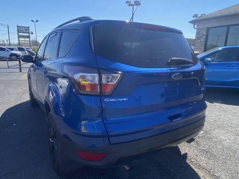 2018 Ford Escape SE