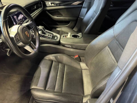2019 Porsche Panamera 4 E-Hybrid