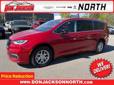 2024 Chrysler Pacifica Touring L